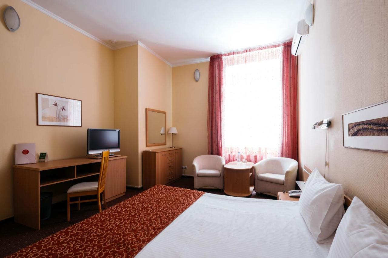 Premier By Usta Hotels Ekaterinburg Exterior foto